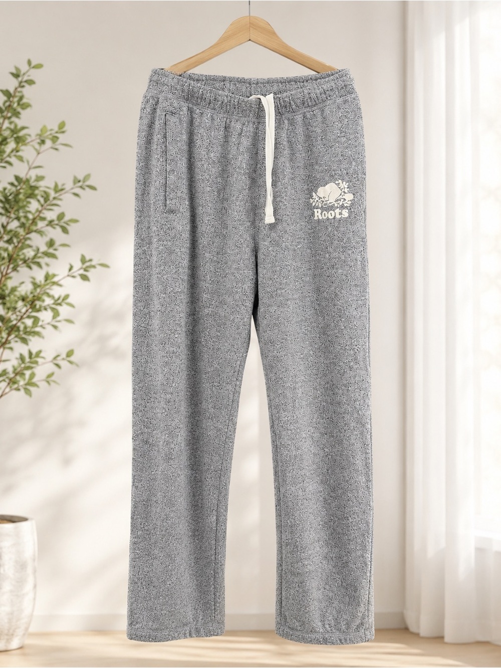 Roots Women’s XS Salt & Pepper Grey Slim Sweatpants Beaver Logo